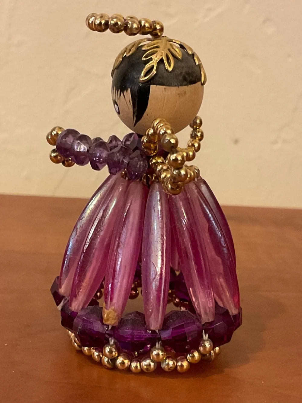 Vtg Iridescent Purple Beaded Angel Ornament/Figurine Christmas Holiday Religious